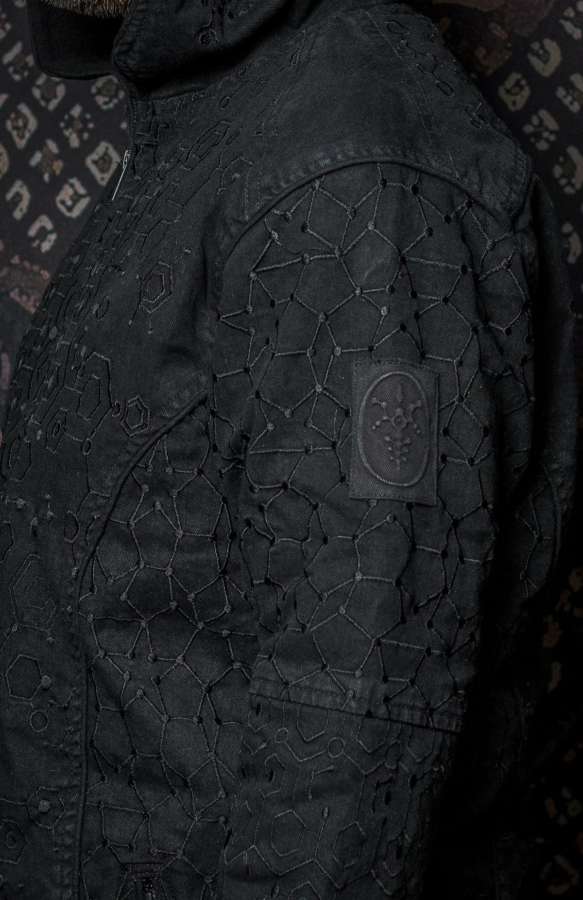 Jacket / Denim Stretchy Digital Embroidery Stonewashed - KAMBOZII PENTA