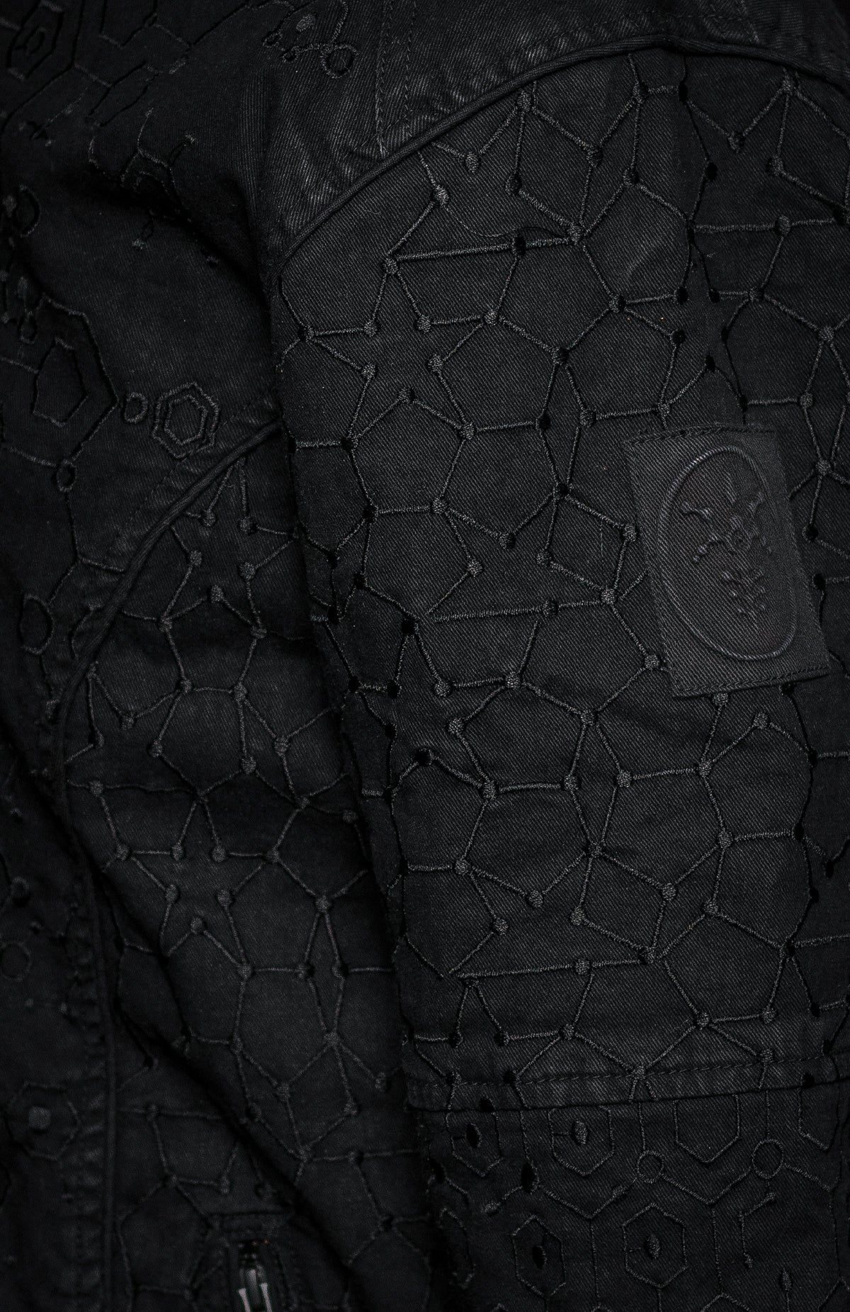 Jacket / Denim Stretchy Digital Embroidery Stonewashed - KAMBOZII PENTA