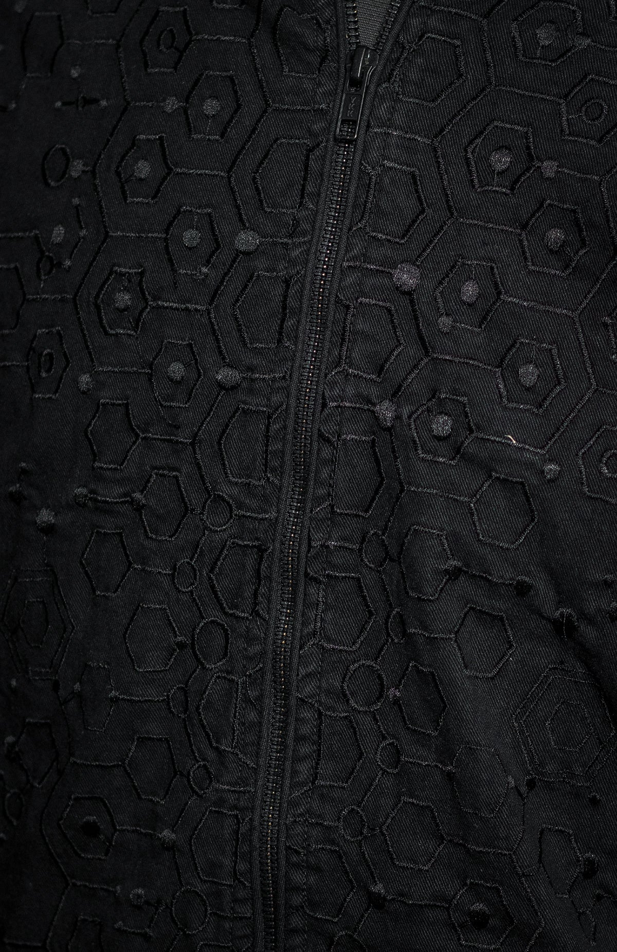 Jacket / Denim Stretchy Digital Embroidery Stonewashed - KAMBOZII PENTA
