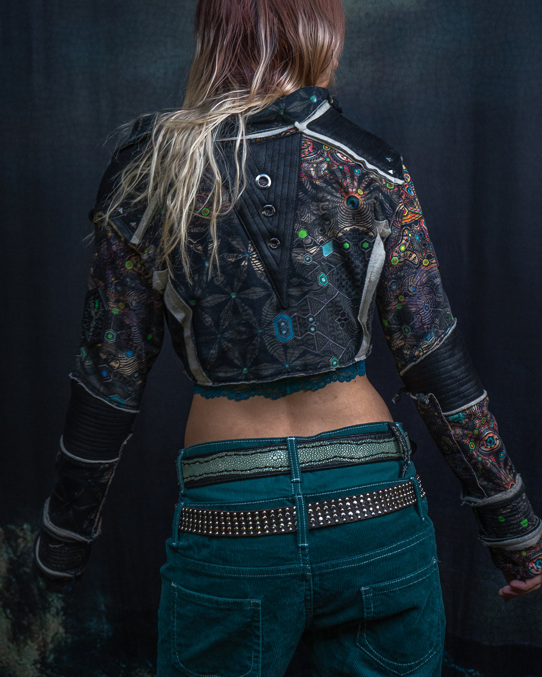 Neotokyo Punk Crop Jacket Woman / French Teri Fake Leather Patch - PSYCHEDELIKA GALACTIKA