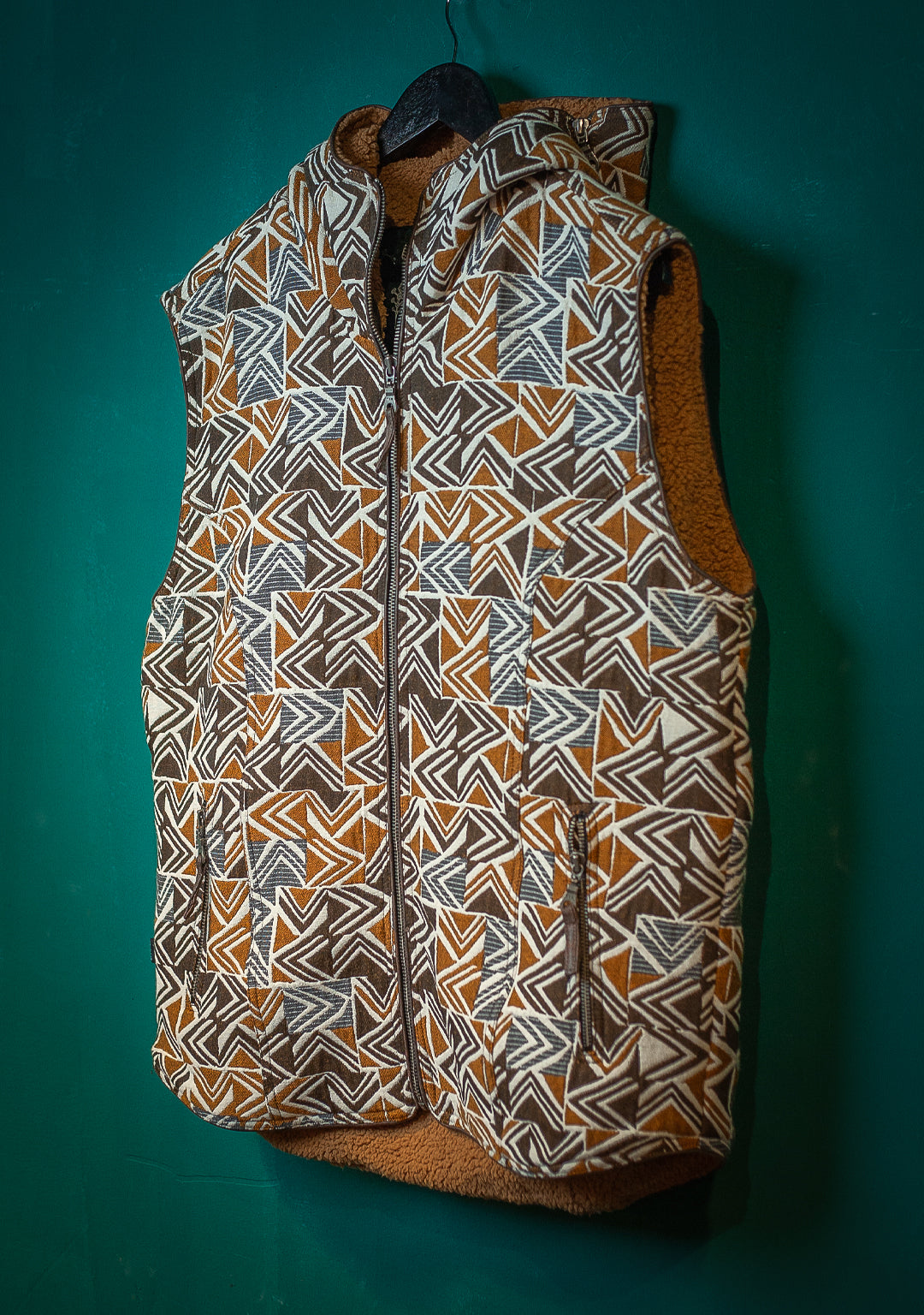 Sleeveless Jacket Men / French Jaquard - ZAMBIA