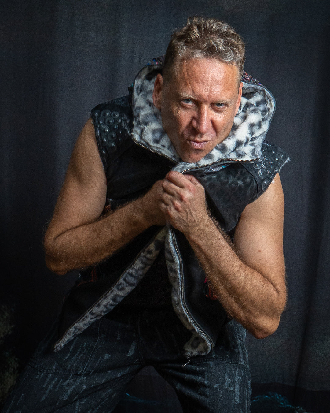 Sleeveless Jacket Men  / Satin Fake Leather Ultra Fur - NATARAJ White Leopard