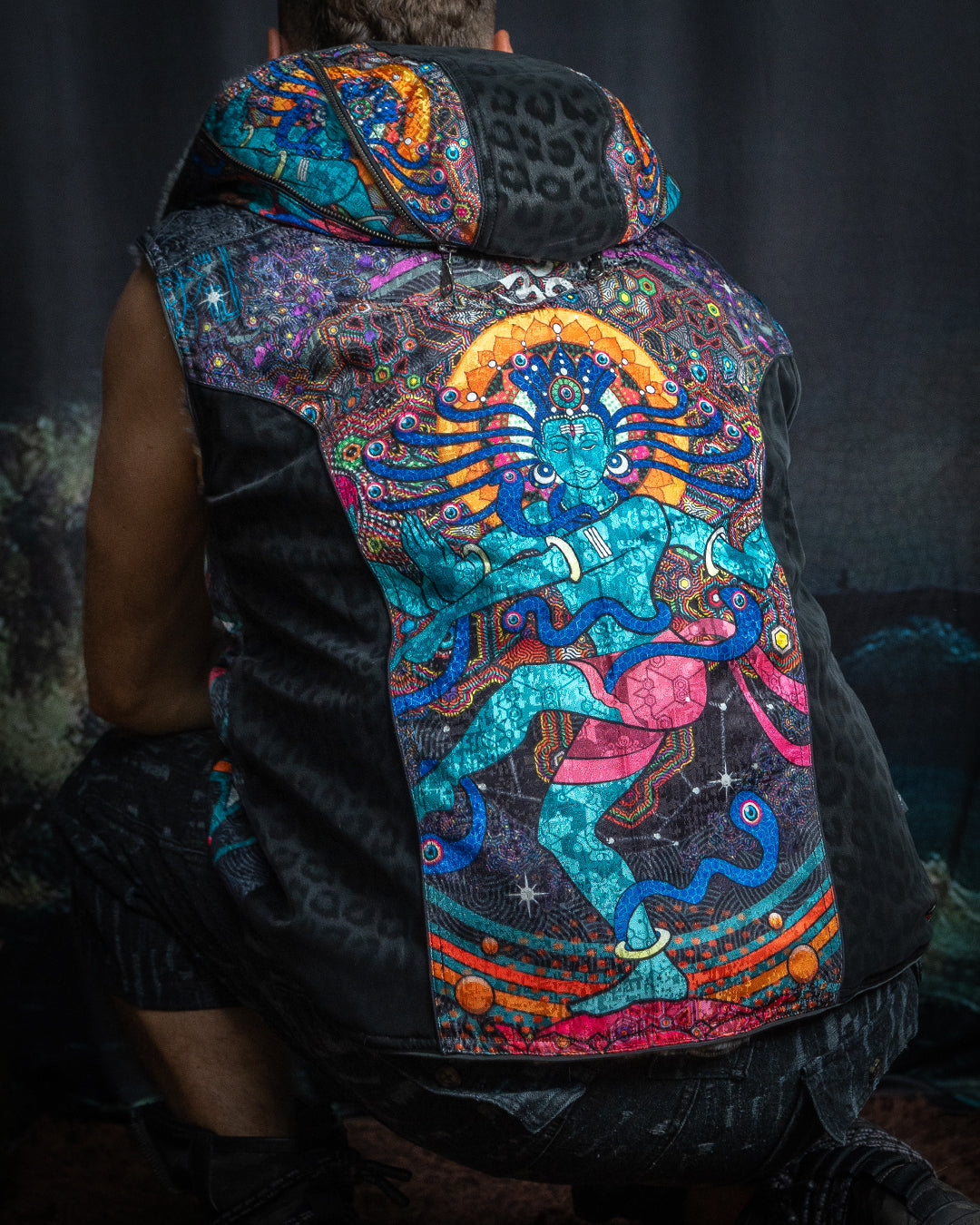 Sleeveless Jacket Men  / Satin Fake Leather Ultra Fur - NATARAJ White Leopard