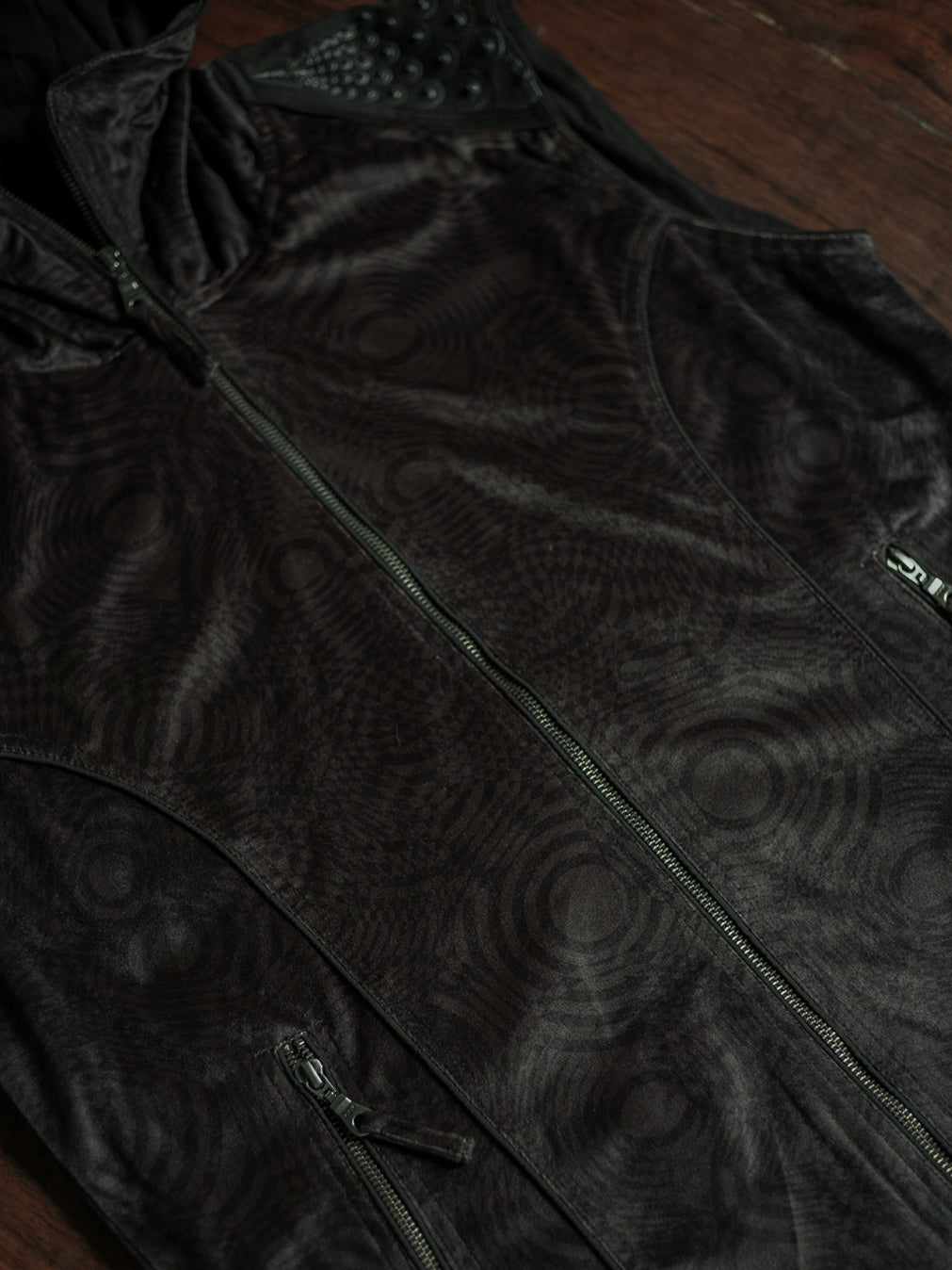 Sleeveless Jacket / Velvet Fawn - WIERD NOIZES