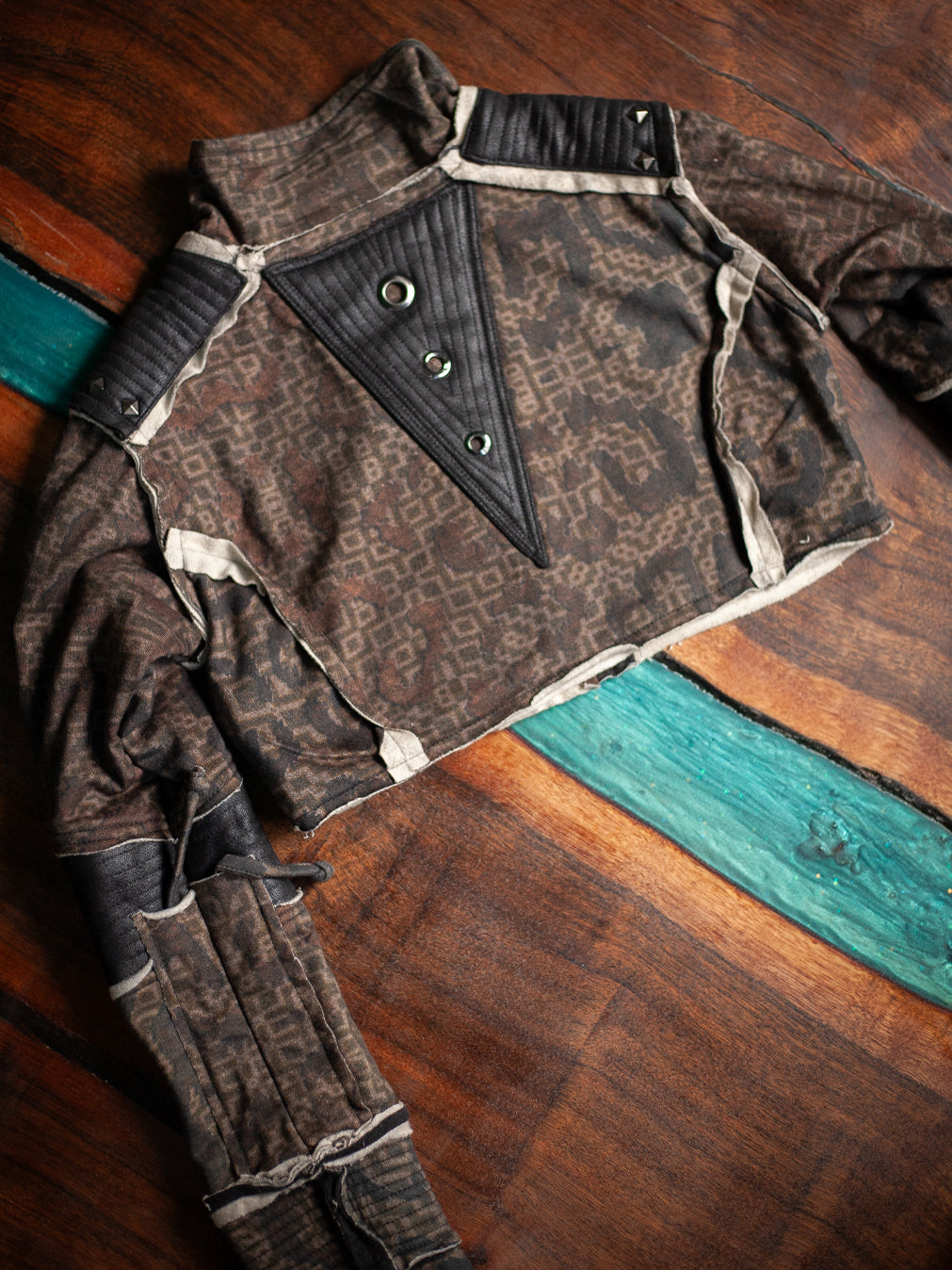 Crop Jacket Woman Neotokyo Punk / Cotton Looper Fake Leather - LEOPARDUS LAGARTIKA