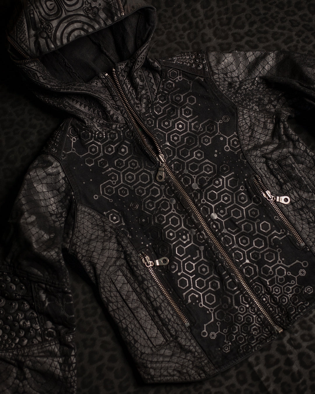 Hooded Jacket Woman / Denim Rubber Stonewashed - KAMBOZII DESINTEGRATION