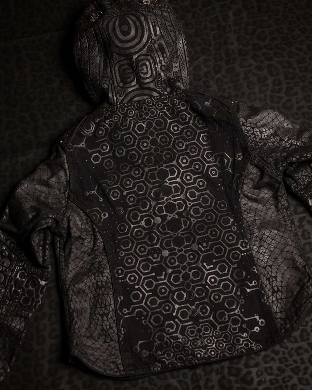 Hooded Jacket Woman / Denim Rubber Stonewashed - KAMBOZII DESINTEGRATION