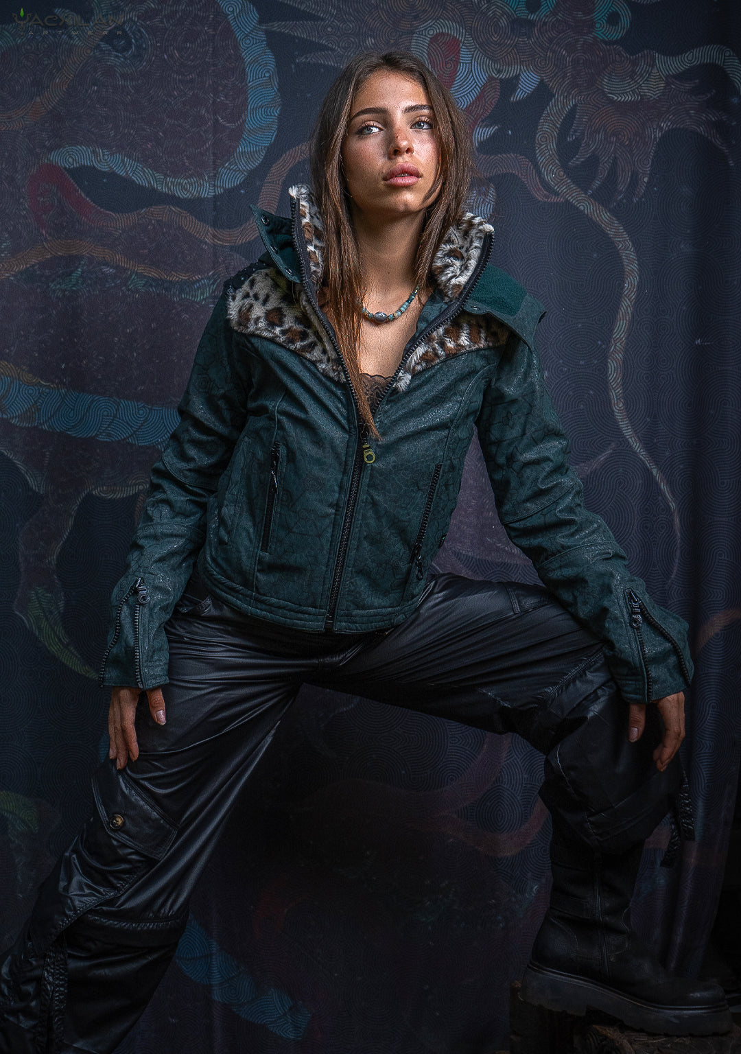 Hooded Jacket Woman / Fake Leather Fur - Bottlegreen Elephant SHAMANKA Leopard