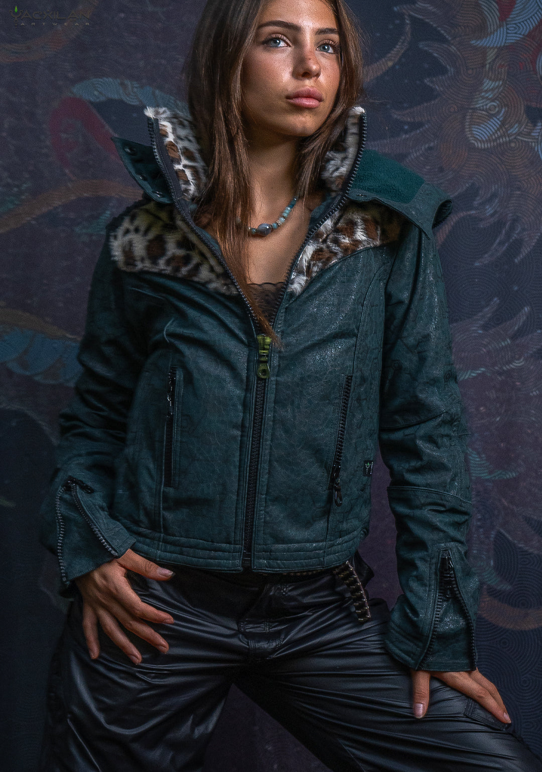 Hooded Jacket Woman / Fake Leather Fur - Bottlegreen Elephant SHAMANKA Leopard