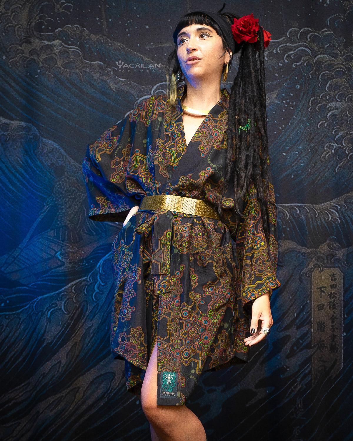 Kimono Woman Japanese Classic / Handwoven SILK - AFRODISIAKO - Yacxilan Artwear