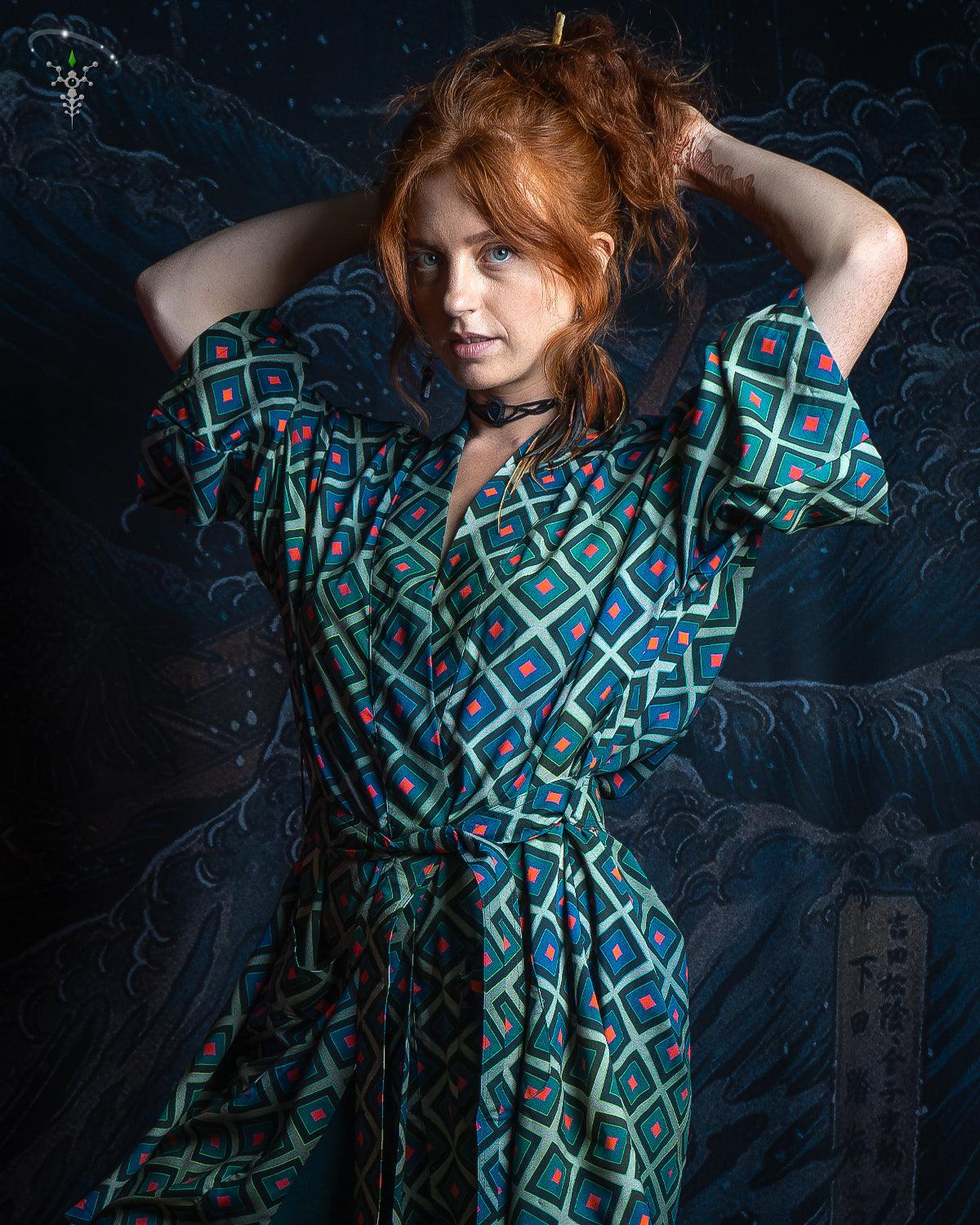 Japanese Kimono / Viscose - GURUCCI - Yacxilan Artwear