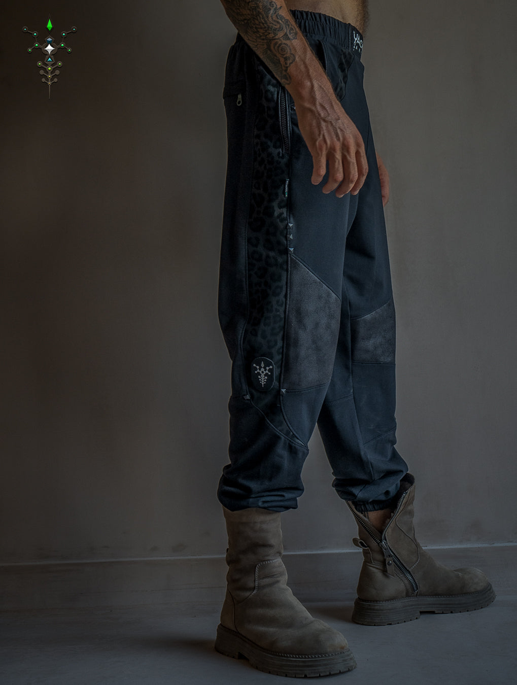 Pants Men Joggers / Cotton Fleece Fake Leather Patches - BLAK LEOPARD