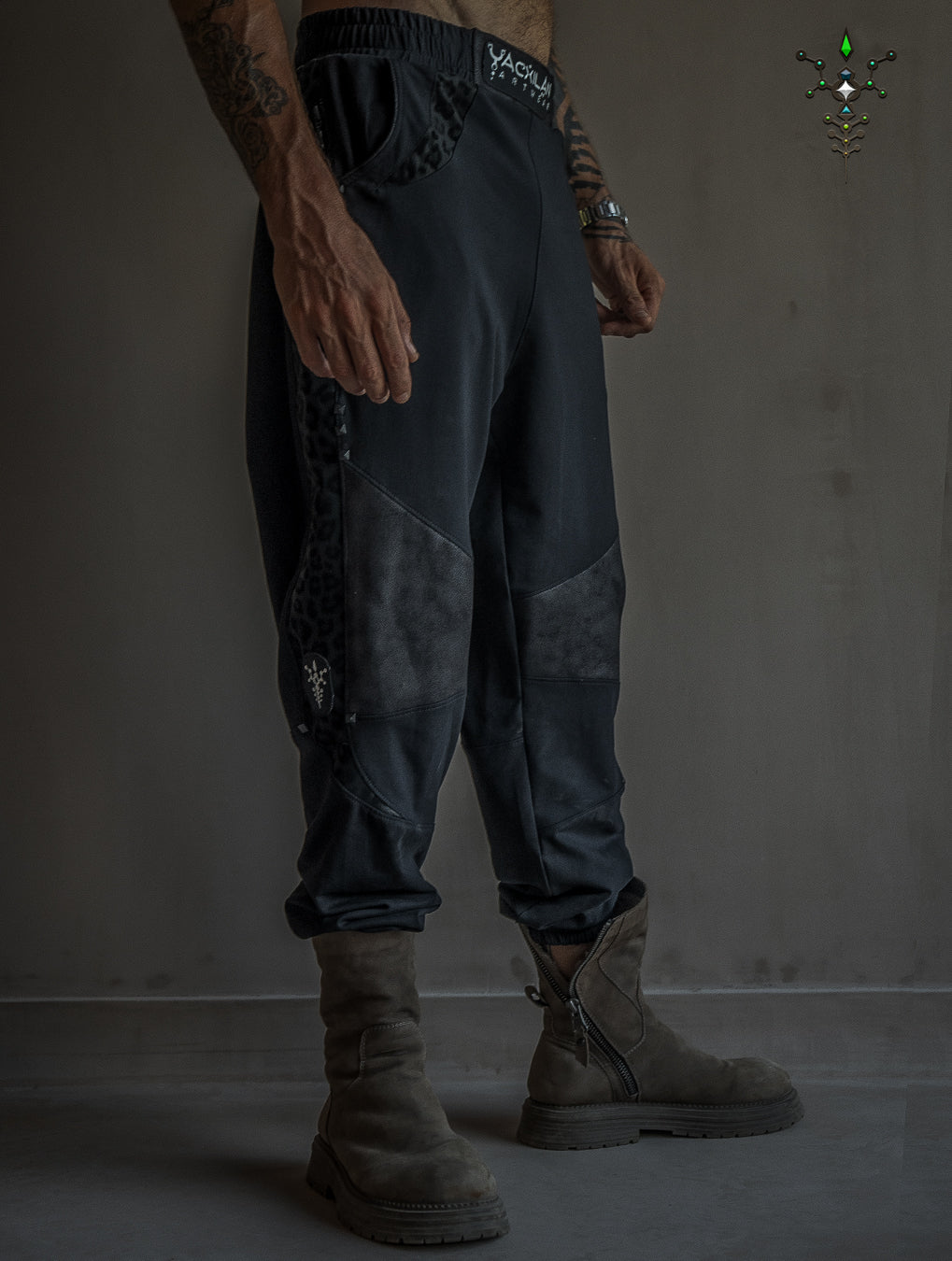 Pants Men Joggers / Cotton Fleece Fake Leather Patches - BLAK LEOPARD