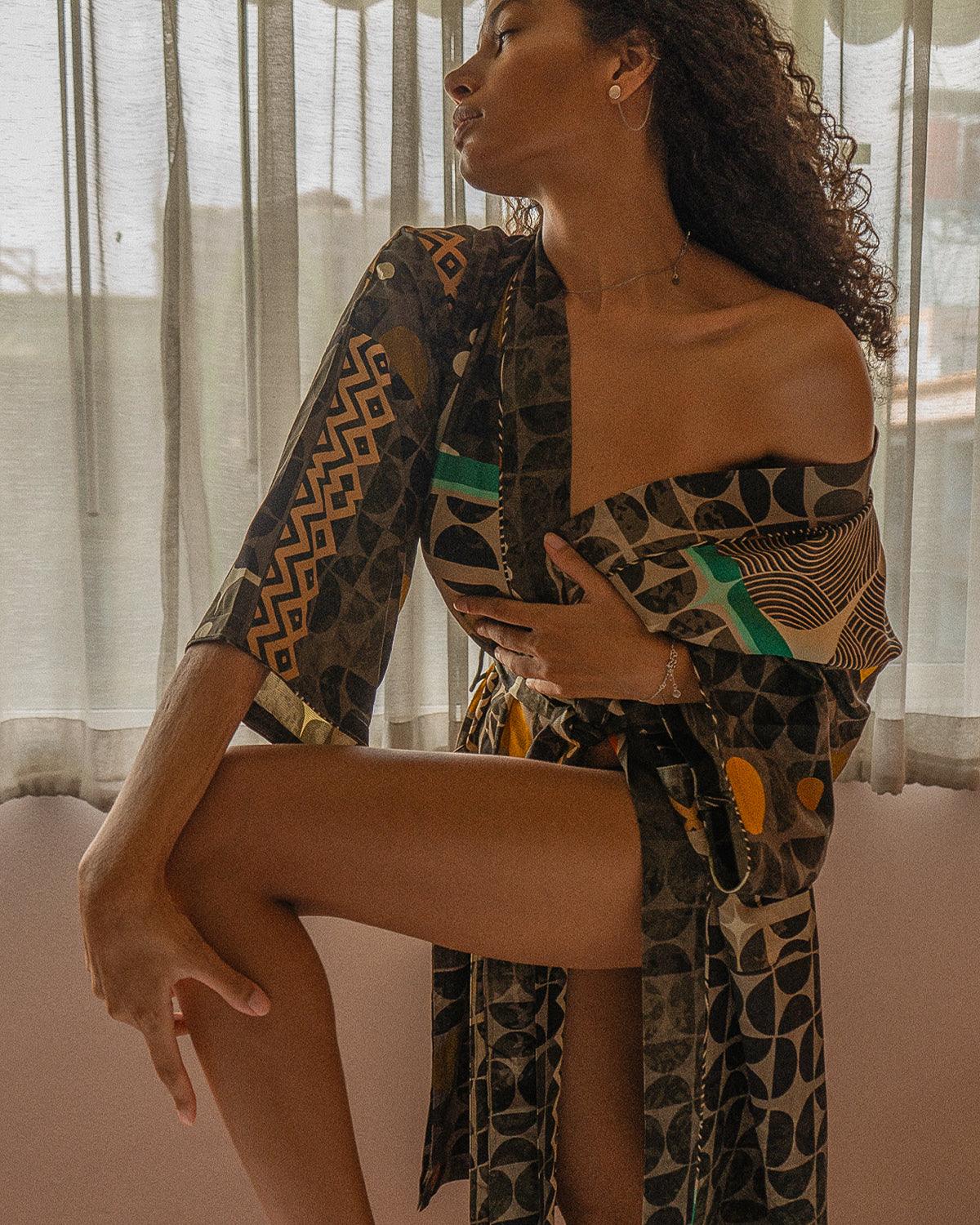 Japanese Kimono / Classic Chinese SILK - KINGCACAO - Yacxilan Artwear