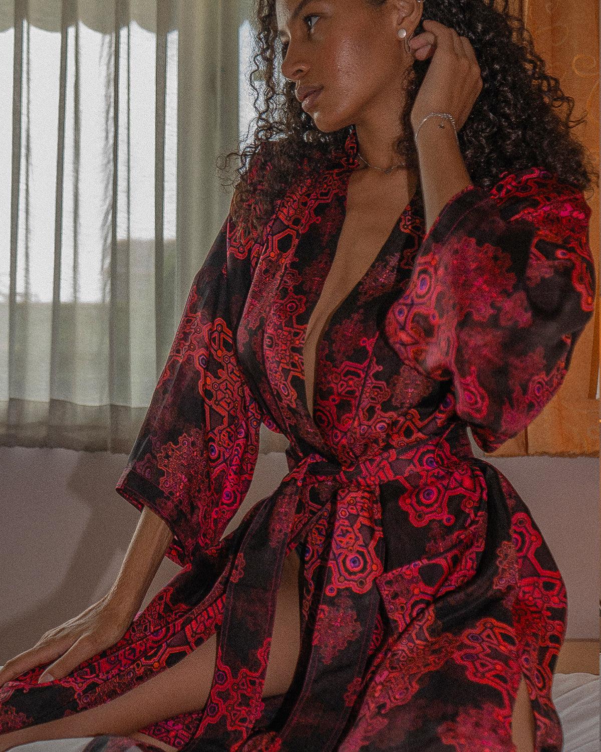 Japanese Kimono / Classic Chinese SILK - PINK DEMETRIO - Yacxilan Artwear