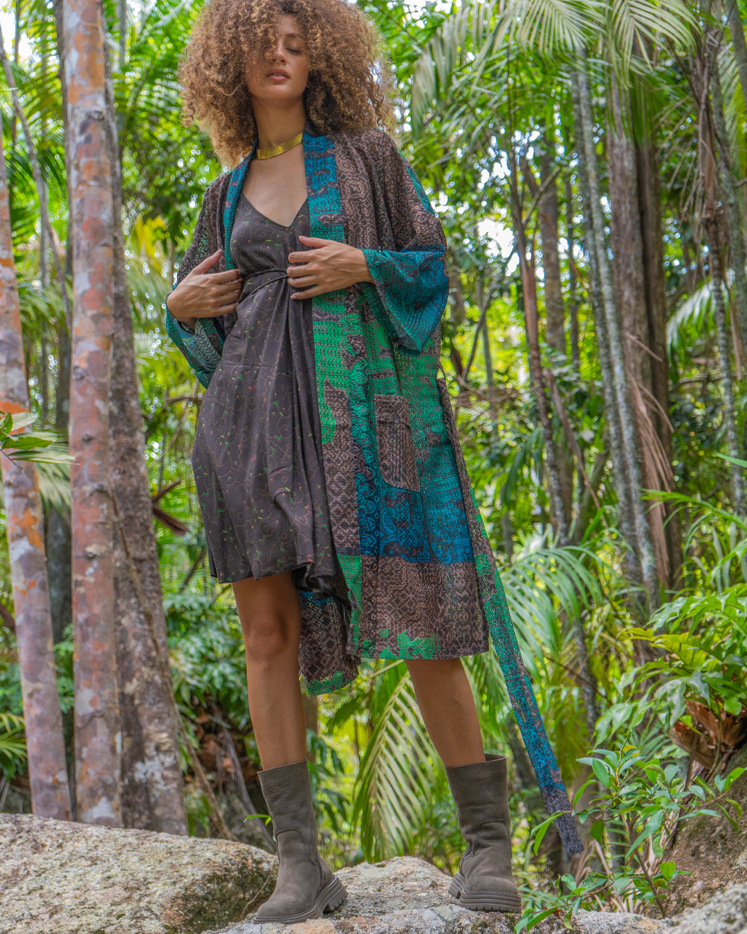 Classic Kimono / Lace - JADEMAYANS