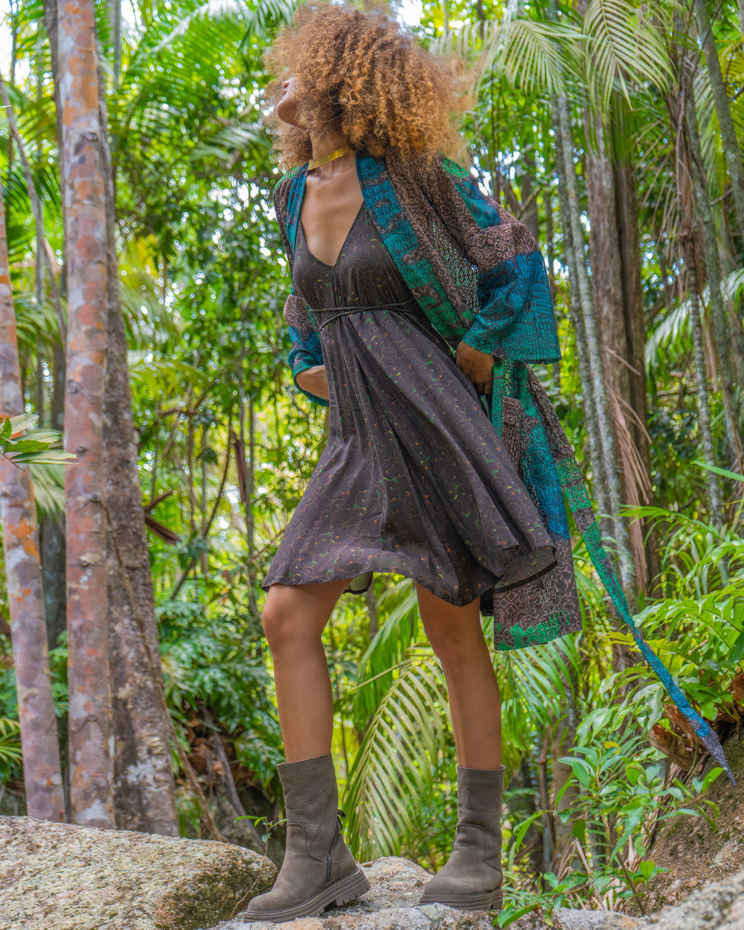 Classic Kimono / Lace - JADEMAYANS