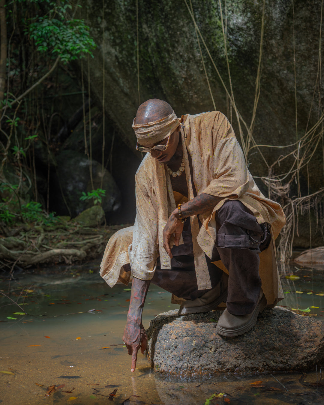 Classic Kimono / Chinese Silk  - REBIRTH OF IKARO Whitesands
