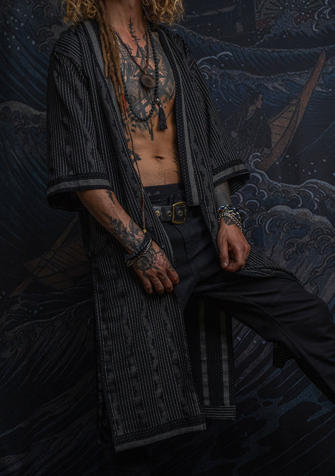 Open Kimono  / Indonesian Woven Super Black Reversible - TRIBAL TRAILS