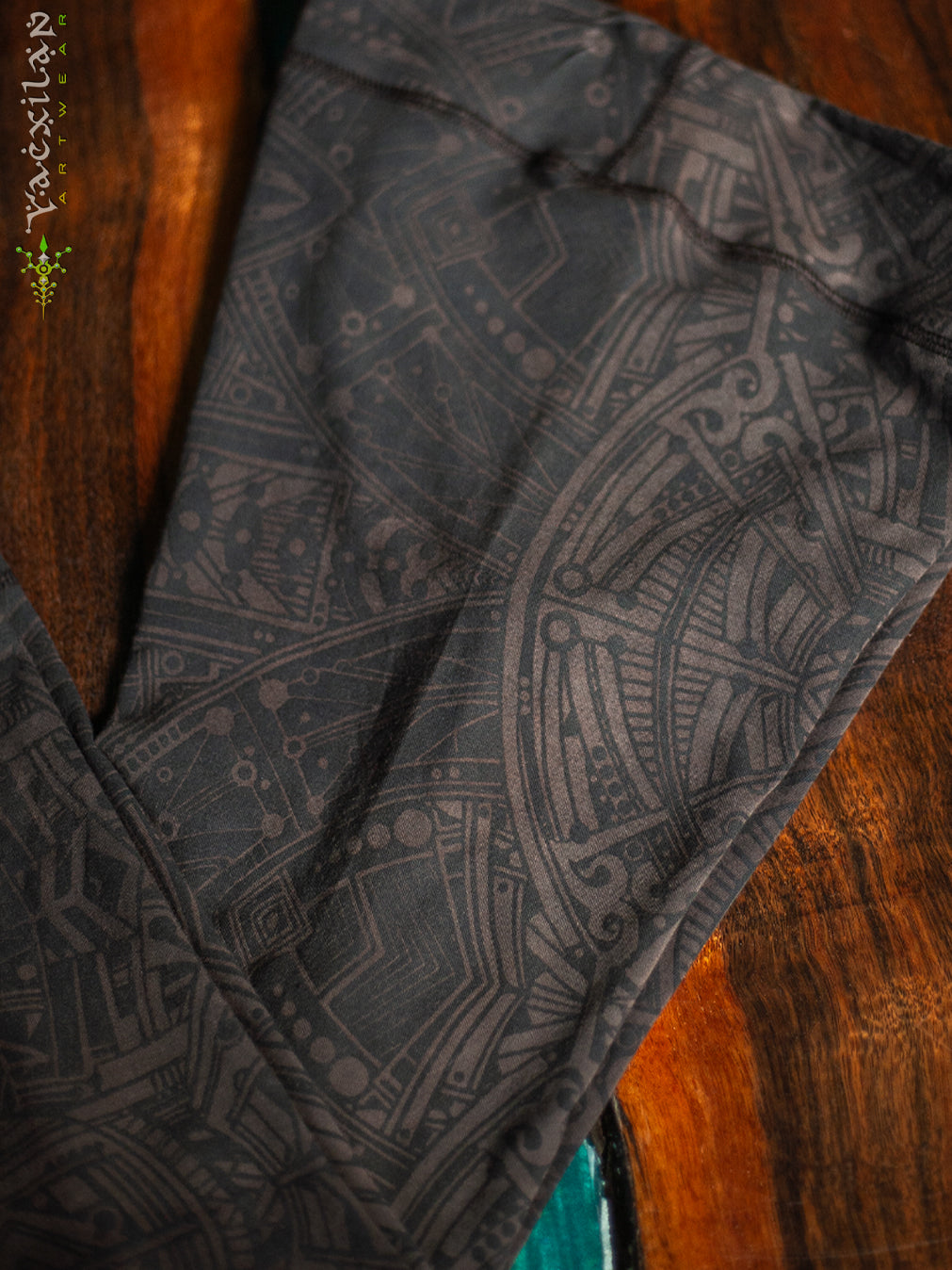 Yacxilan Artwear