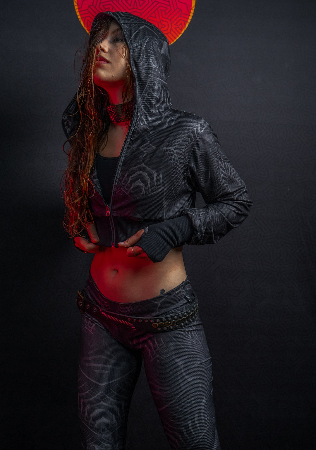 Crop Hoodie Woman / Flatrib - DARK SANDOKAN