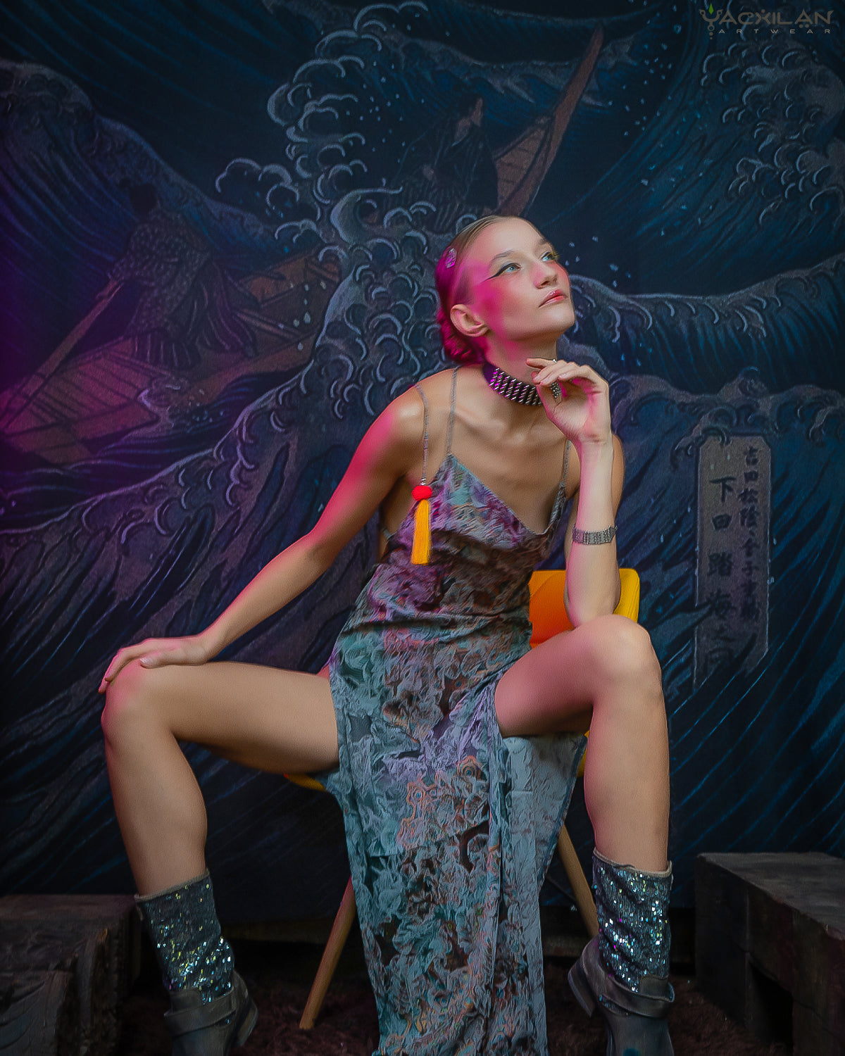 Long BOMB DRESS / Silk Stretchy Jaquard Flower Silver - ATLANTIS