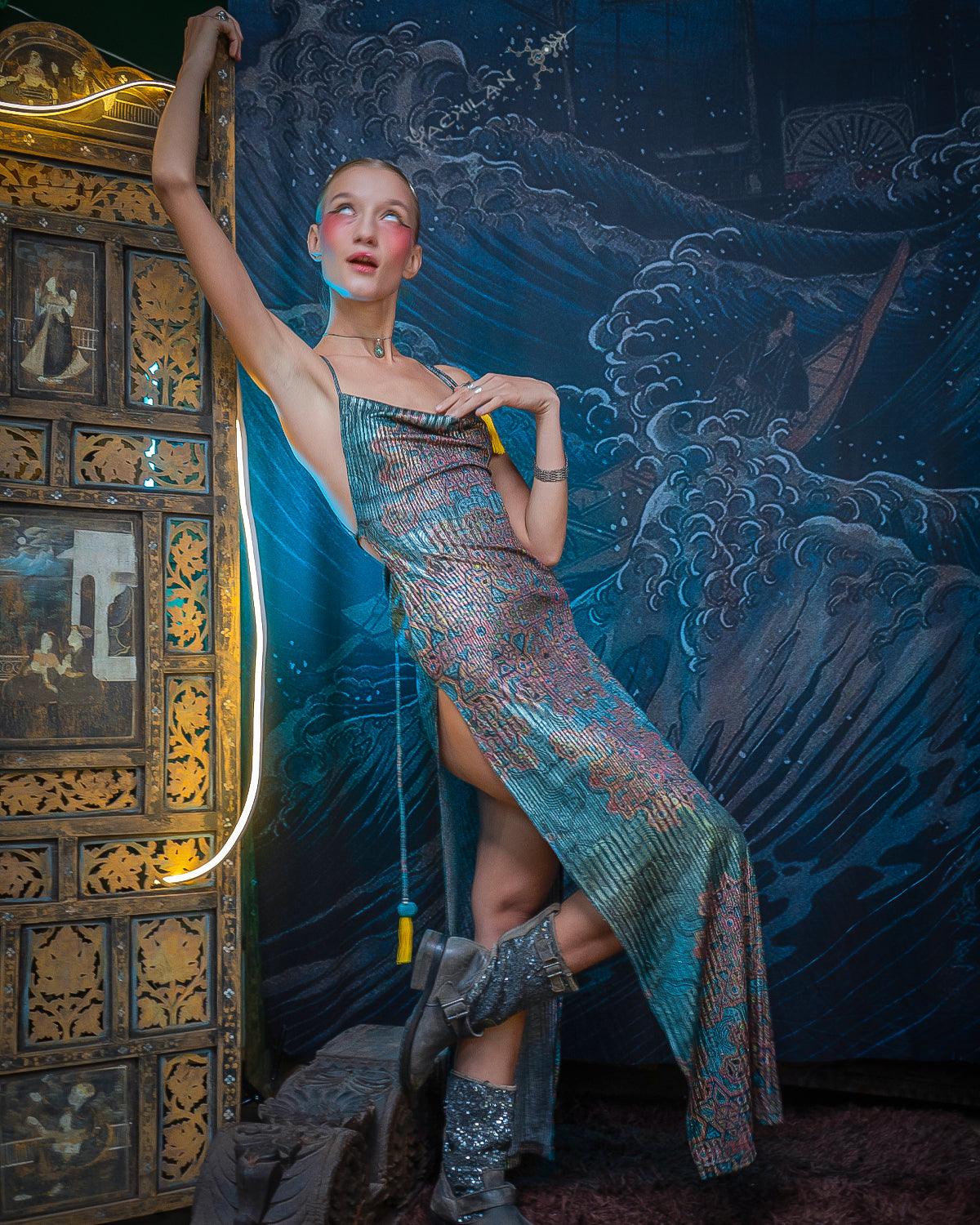 Long Bomb Dress / SIlver Strïppes Knits - ATLANTIS - Yacxilan Artwear