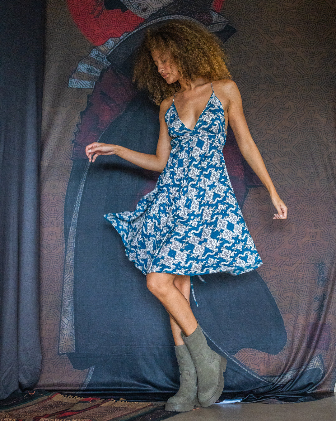 Midi Dress Triangle / Bamboo - SMOKICLOUDS
