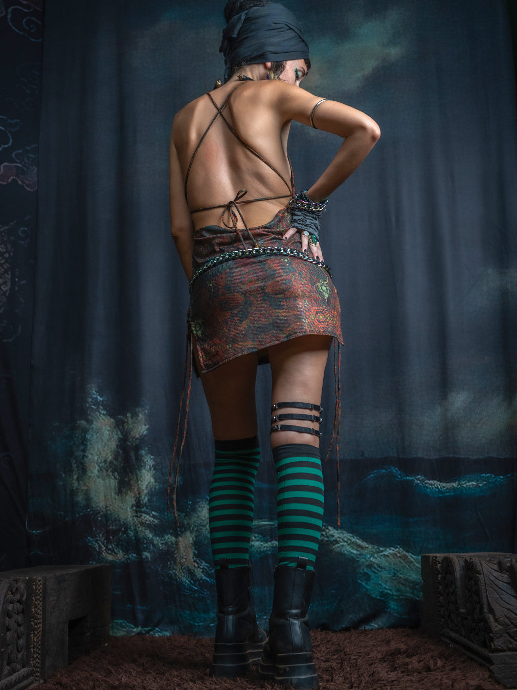 Mini BOMB DRESS / Flatrib - SERPENTS N LADDERS