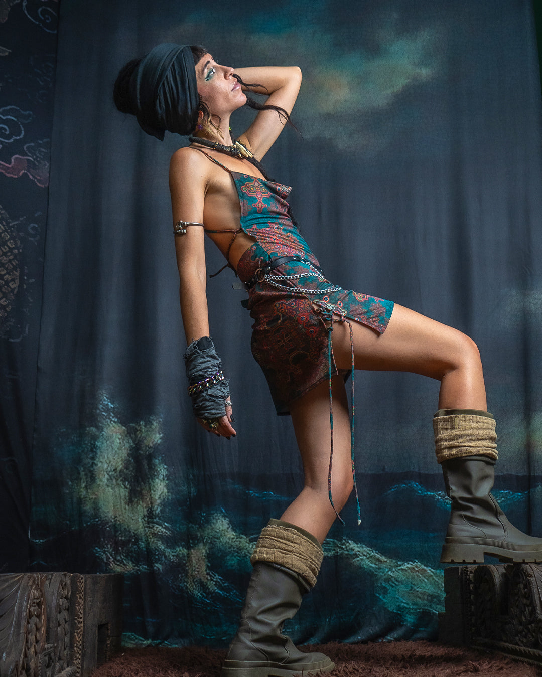 Mini BOMB DRESS / Golden Knits - ATLANTHEON