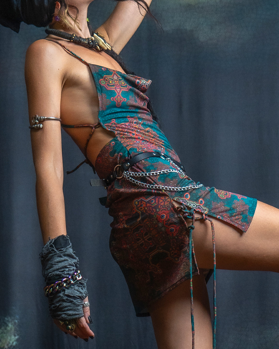 Mini BOMB DRESS / Golden Knits - ATLANTHEON