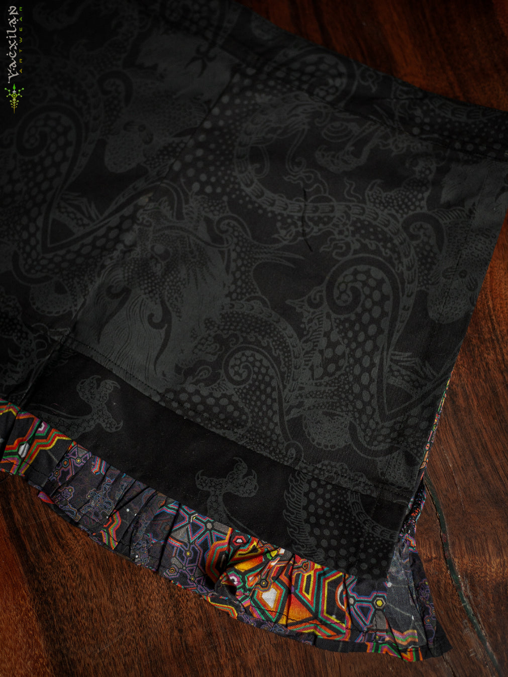Mini Skirt Tribal / Cotton Printed Viscose Lining - DRAGONS Coralblast