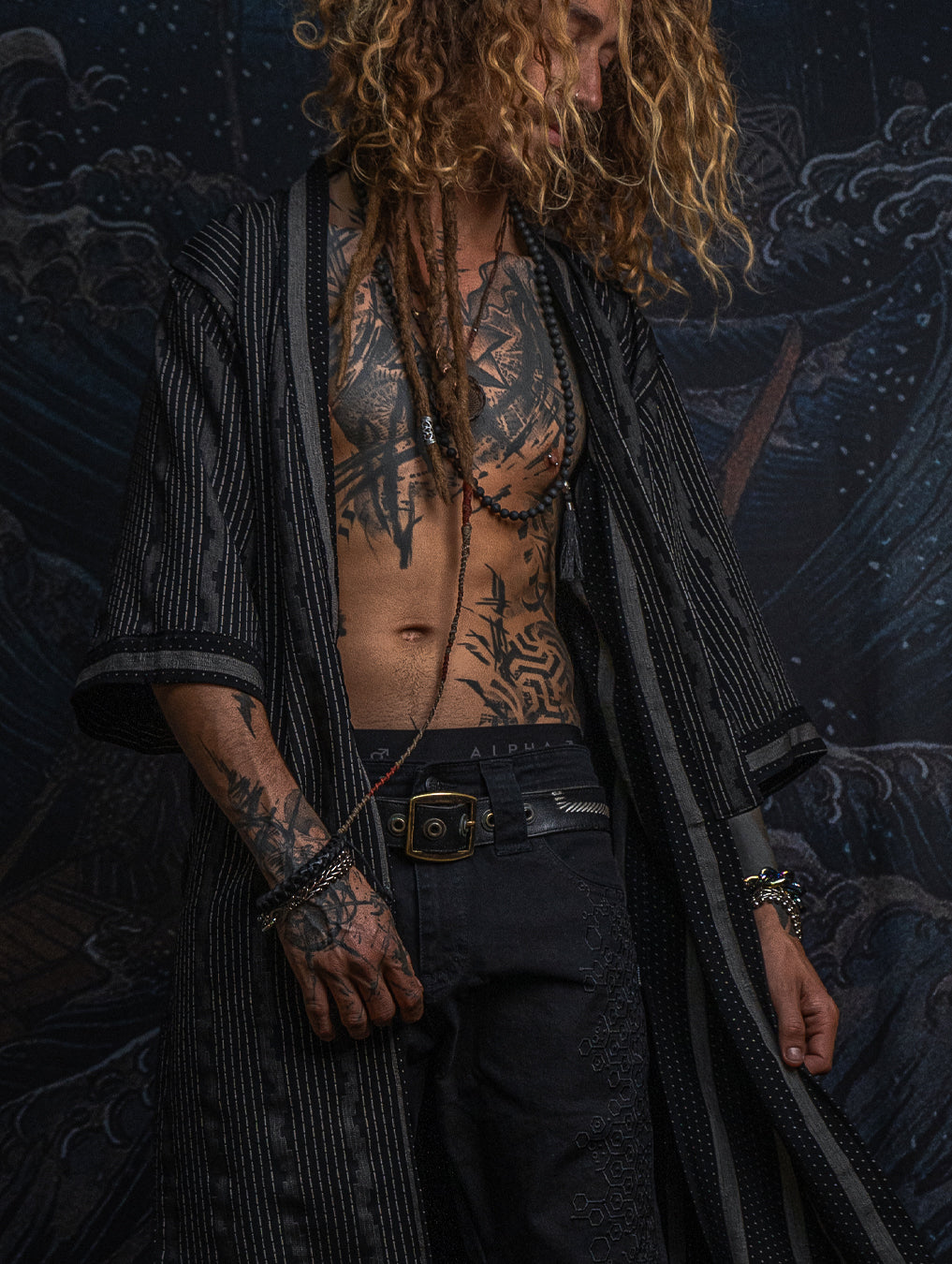 Open Kimono  / Indonesian Woven Super Black Reversible - TRIBAL TRAILS