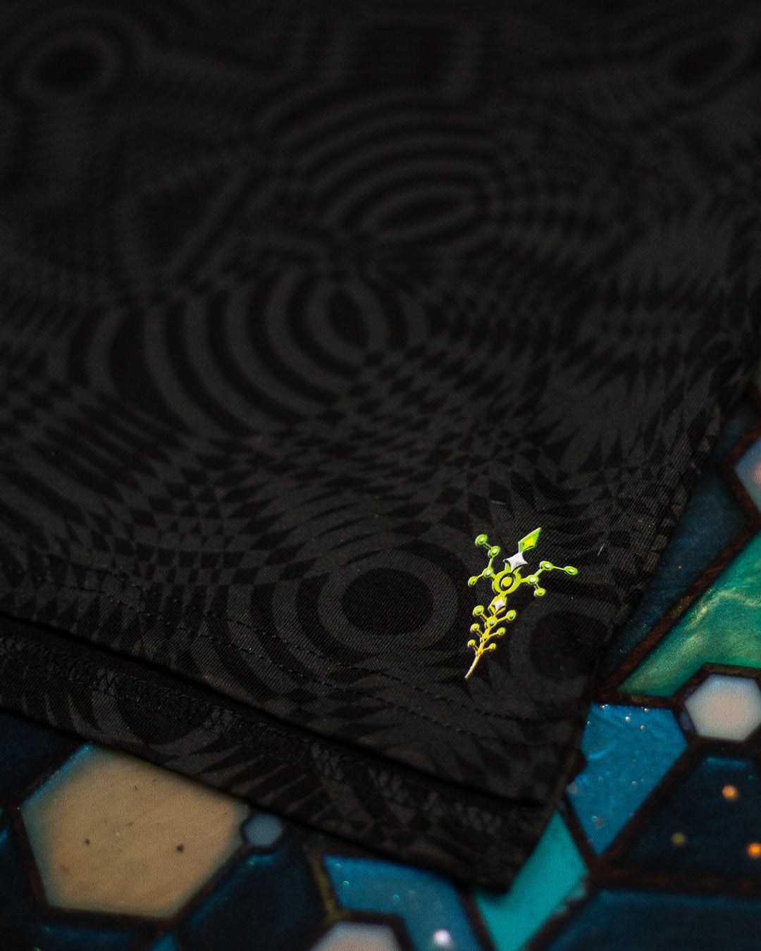 Open Tank Top Men / Black Cotton Shinker - WIERD NOISES SHAMANS White