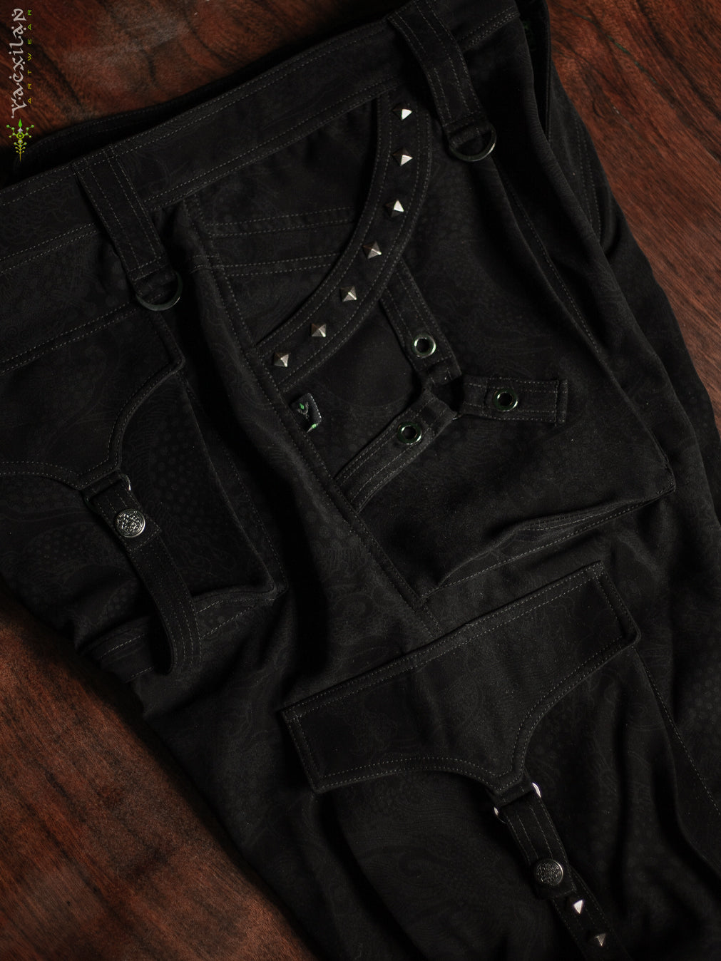 Pants Men Baggy Pockets / Indonesian Super black - DRAGONS