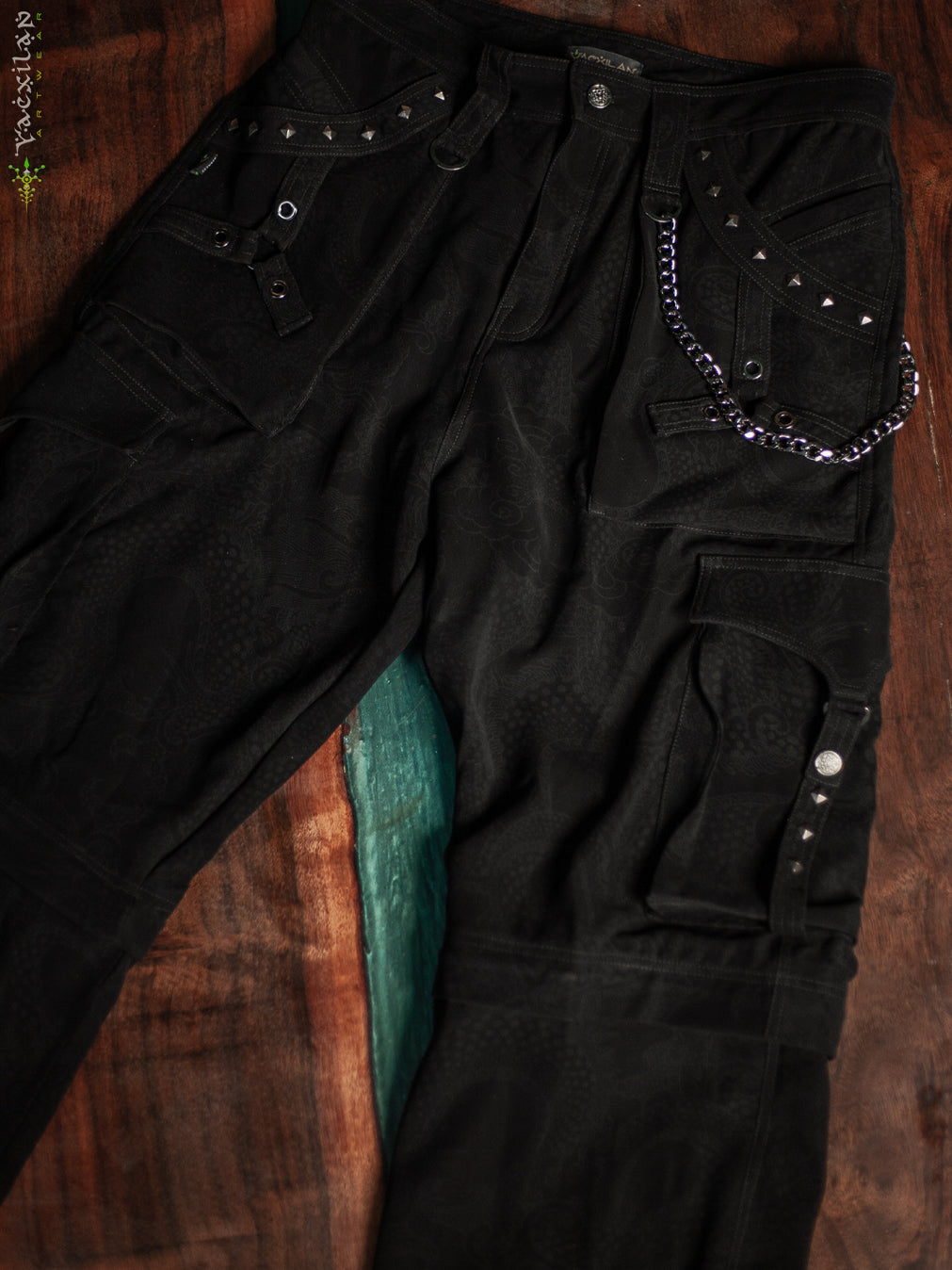 Pants Men Baggy Pockets / Indonesian Super black - DRAGONS