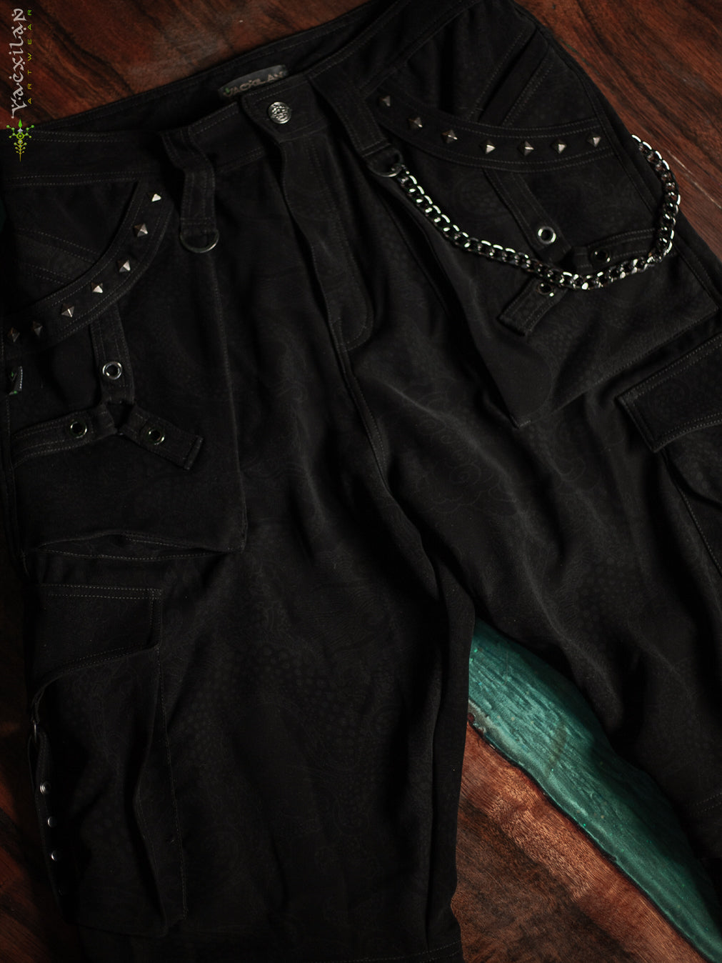 Pants Men Baggy Pockets / Indonesian Super black - DRAGONS