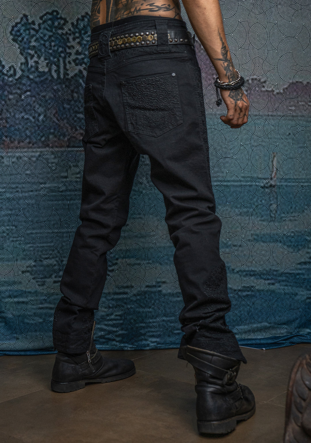 Pants Men / Denim Stretchy / Digital Embroidey / Stonewashed - Black KAMBOZII