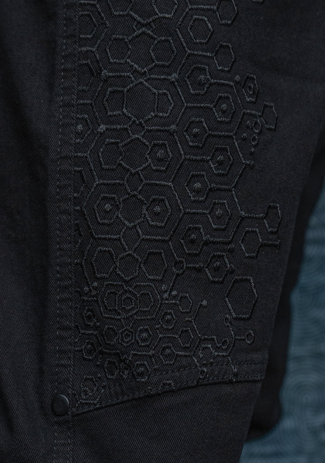 Pants Men / Denim Stretchy / Digital Embroidey / Stonewashed - Black KAMBOZII