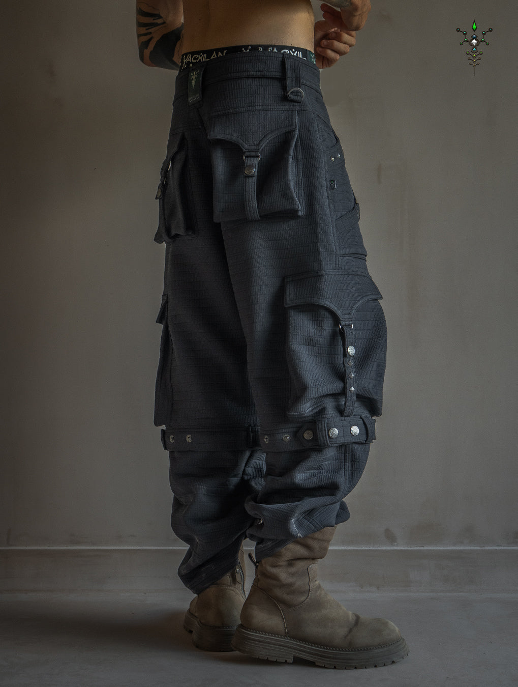 Pants Men / Punk Baggy Pockets High Tech Alien - NIGHT ASH