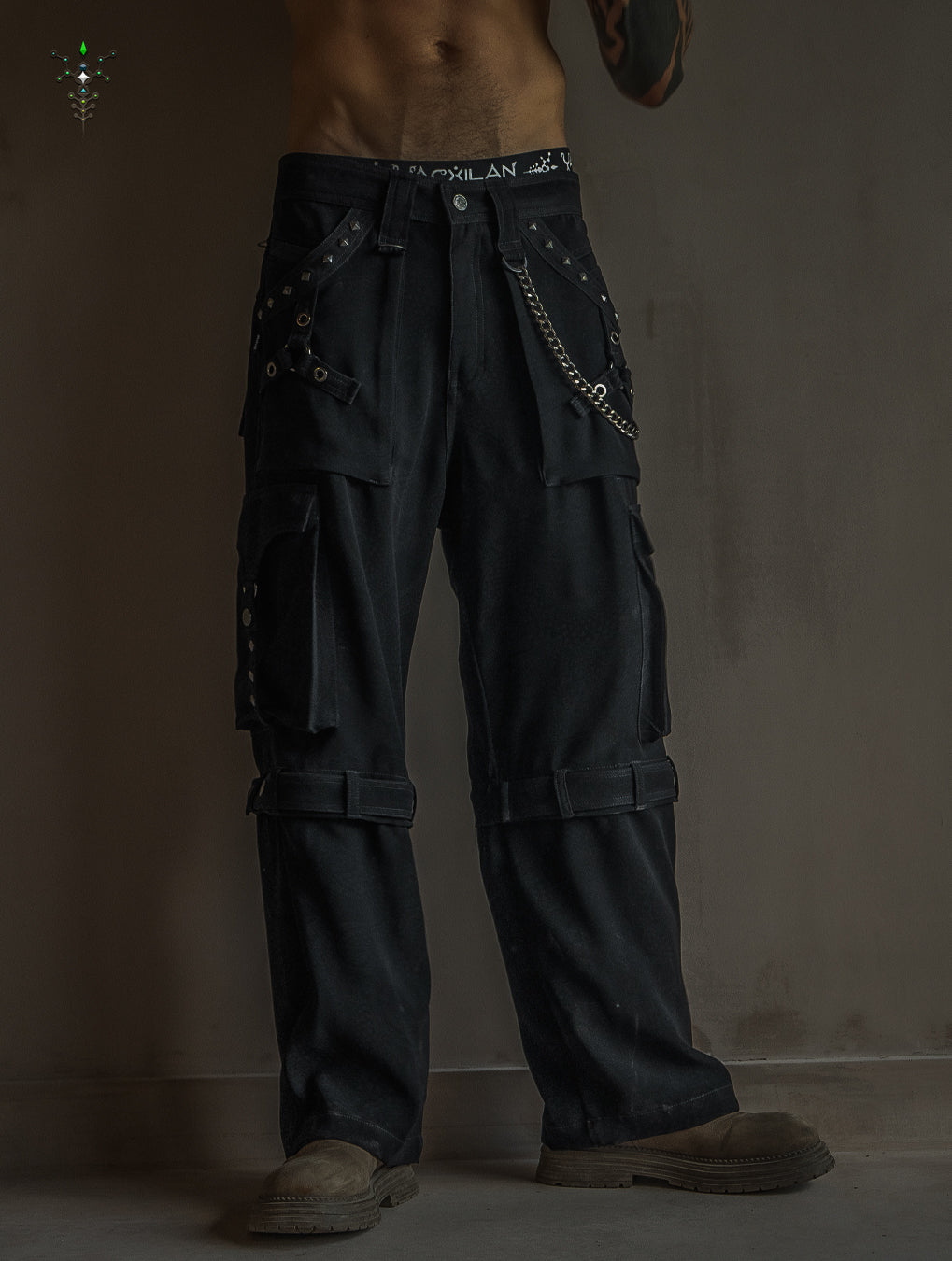 Pants Men Baggy Pockets / Indonesian Super black - DRAGONS