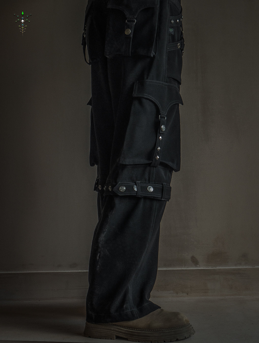 Pants Men Baggy Pockets / Indonesian Super black - DRAGONS