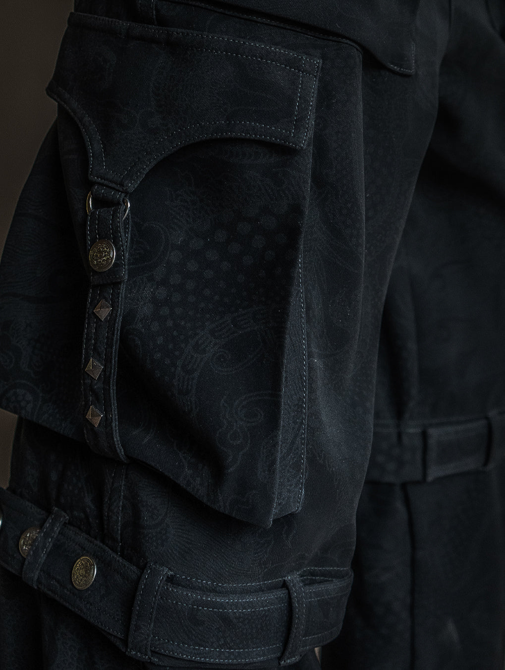 Pants Men Baggy Pockets / Indonesian Super black - DRAGONS