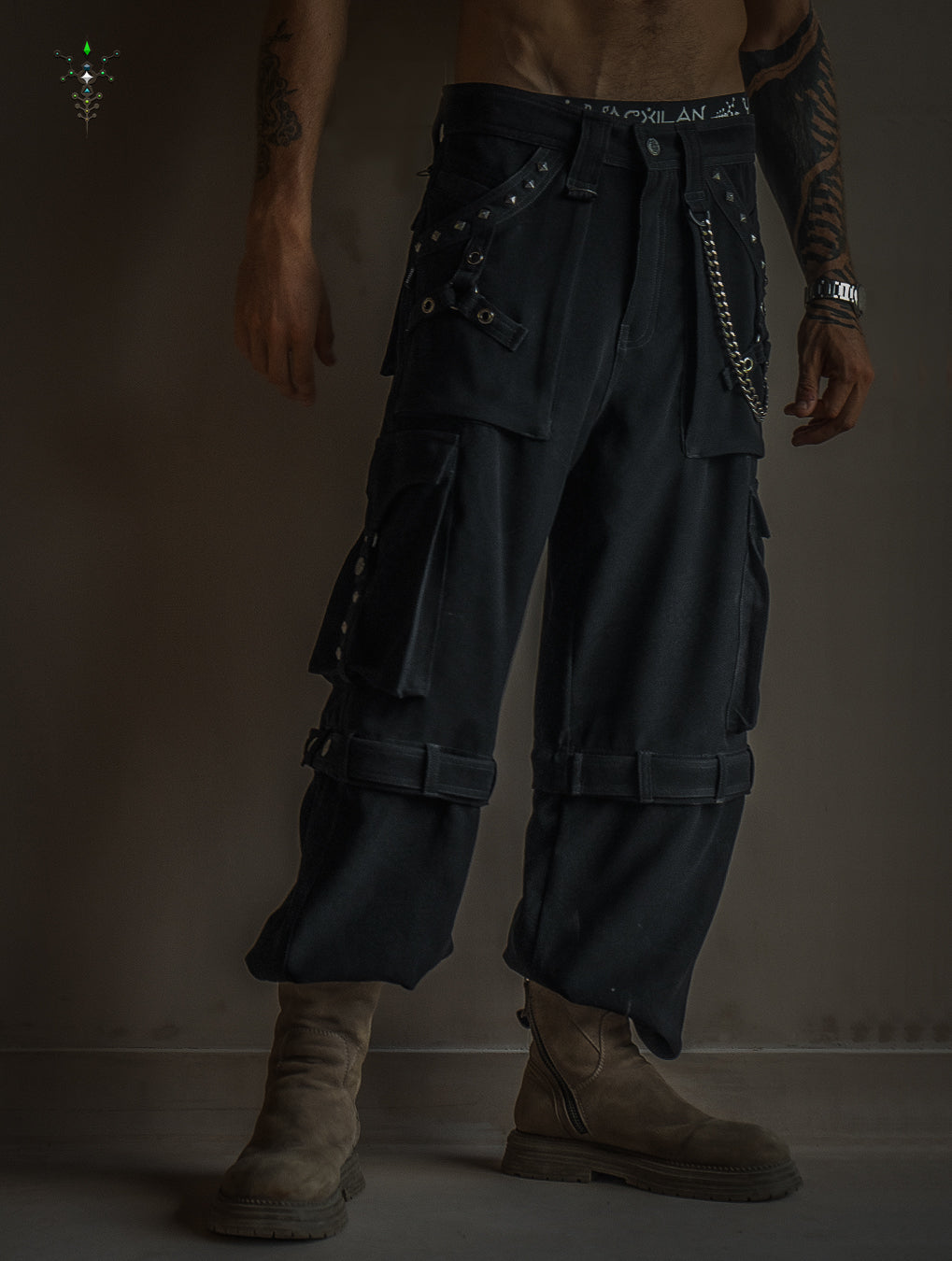 Pants Baggy Pockets / Indonesian Super black - DRAGONS
