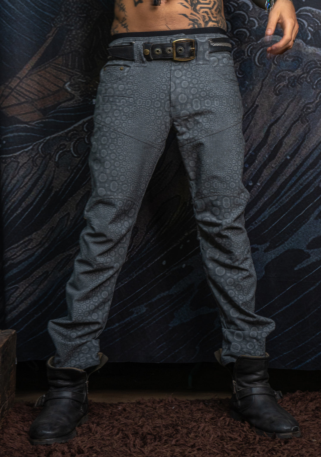 Long Pants Men Pirate / TR Screenprint -  Light Grey NEBULA