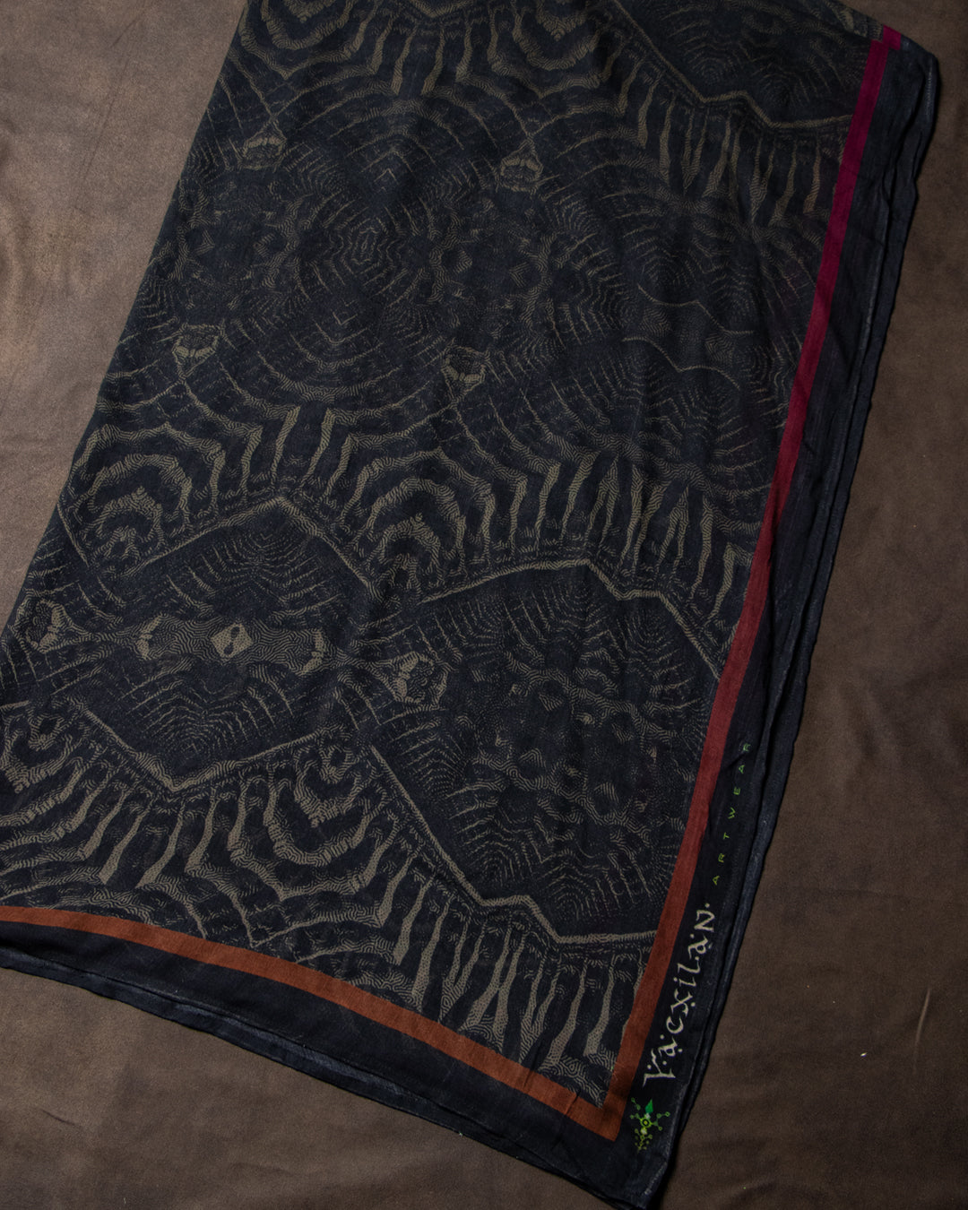Scarf / Pareo Bamboo - DARK SANDOKAN LAVA