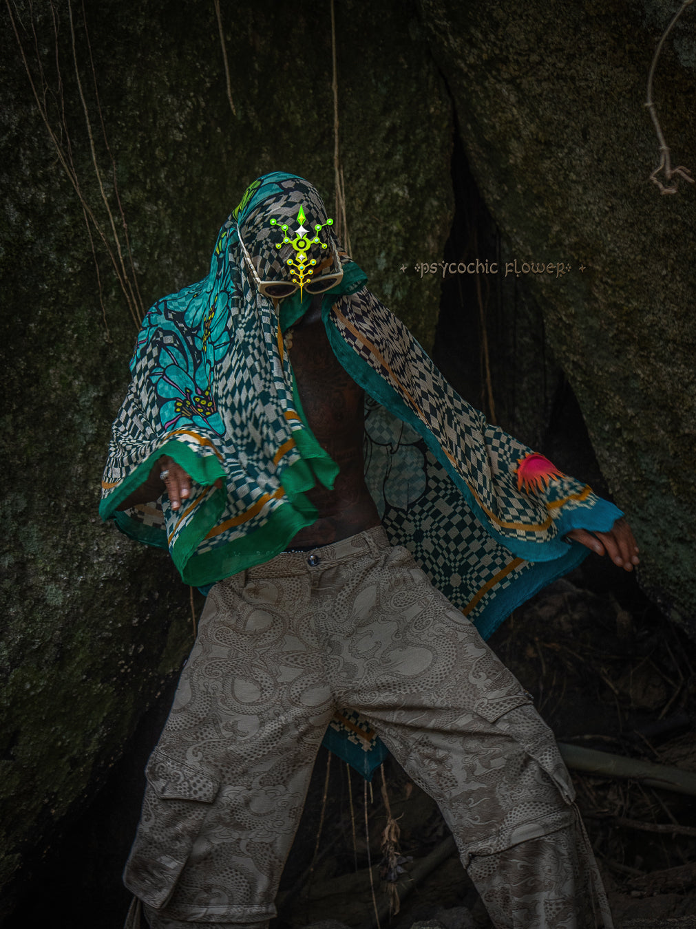 Scarf / Pareo Bamboo - PSYCHOCHIC FLOWER