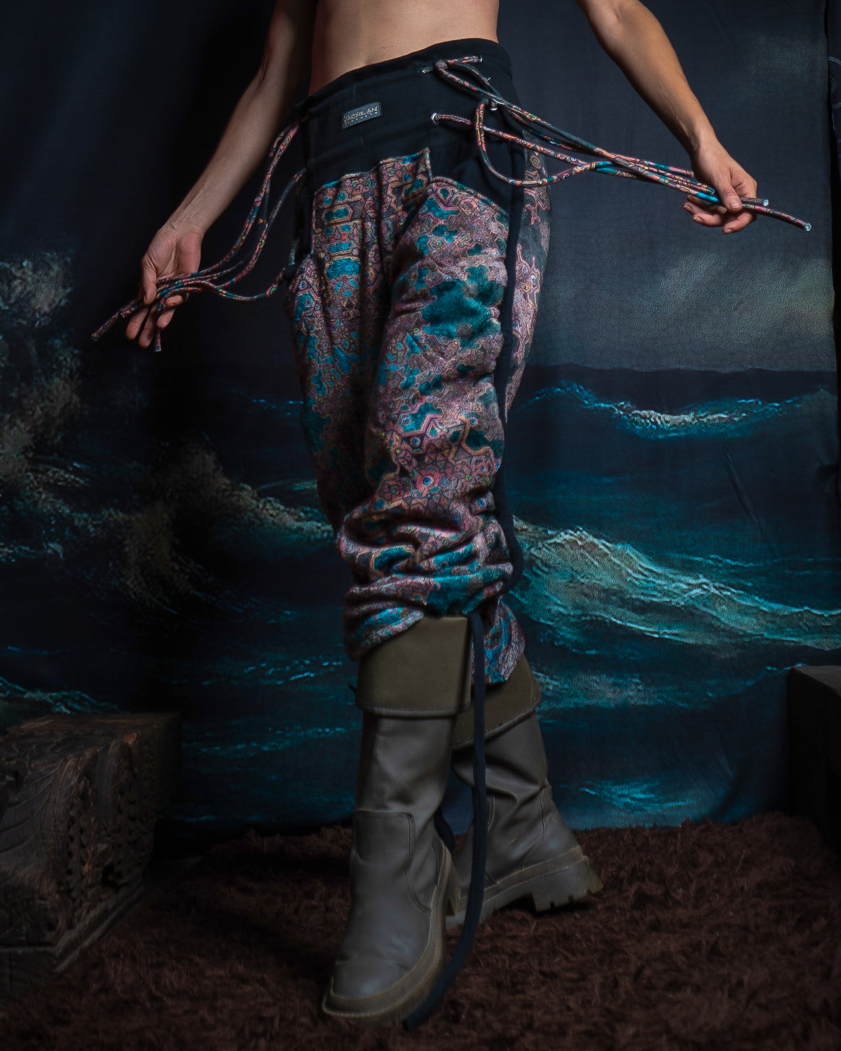 Pants Woman / Polka Ultra Fur - ATLANTHEON