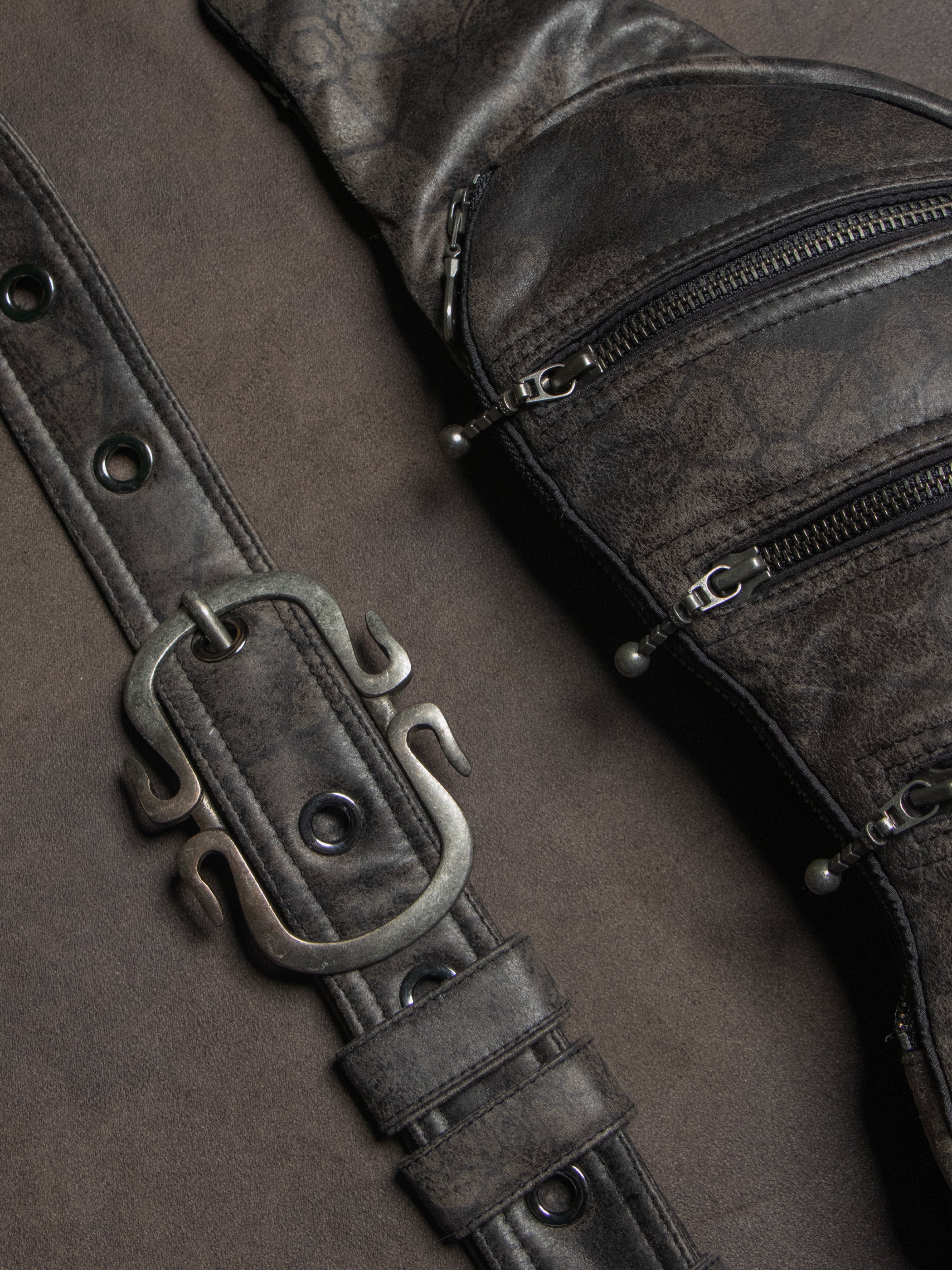 Botta Bag / Fake Leather Pirate Buckle - Grey SHAMANKA