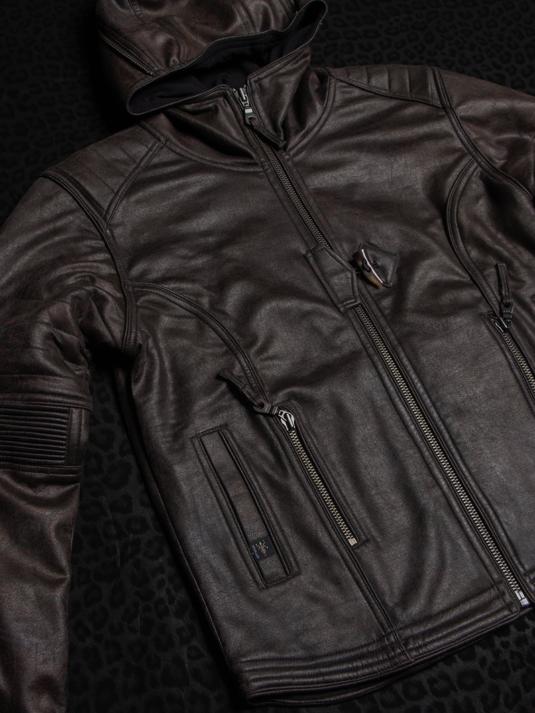Hooded Jacket / Fake Leather Scuba - DARK OWLIENS